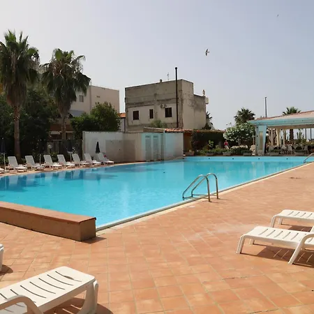 La Cicala 3* Μπρόλο